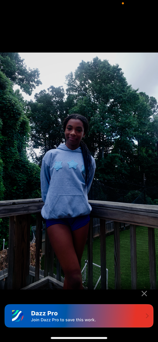 GREY SWEATSHIRT WITH TEAL STARS