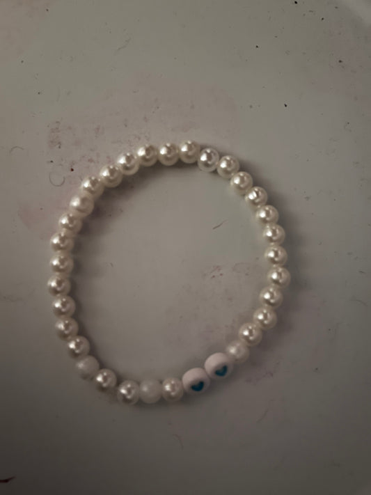 PEARLS BRACELET